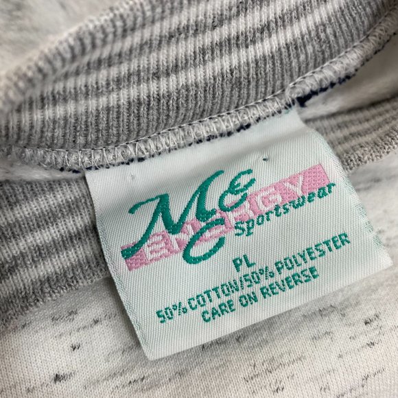 Vintage Est 1776 USA White Crew Neck Sweater - Picture 8 of 9